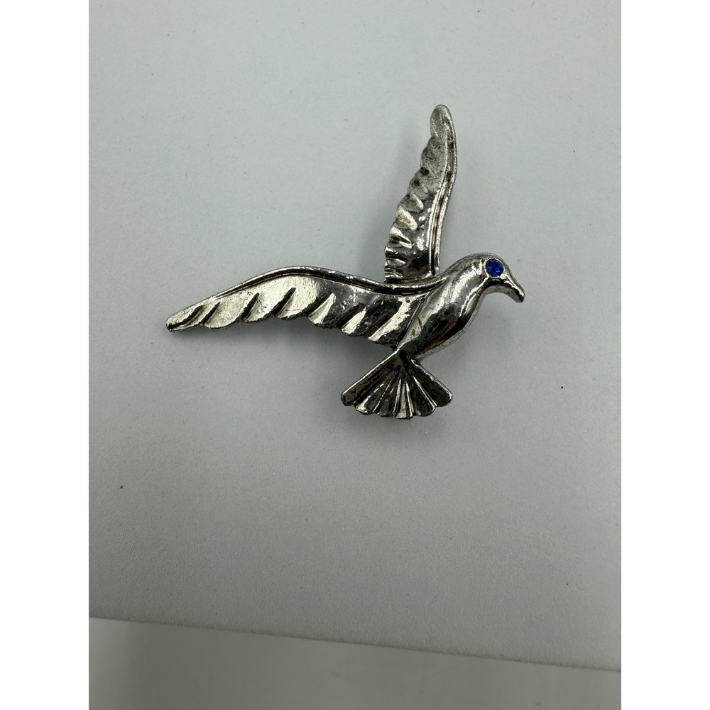 Vintage Gerrys Silver Tone Seagull Bird Brooch Blue Rhinestone Eye Pin